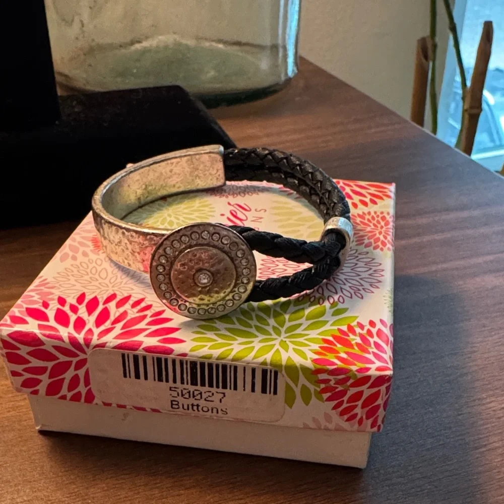 Premier Designs Black Leather  Braided Bracelet with Silver Medallion